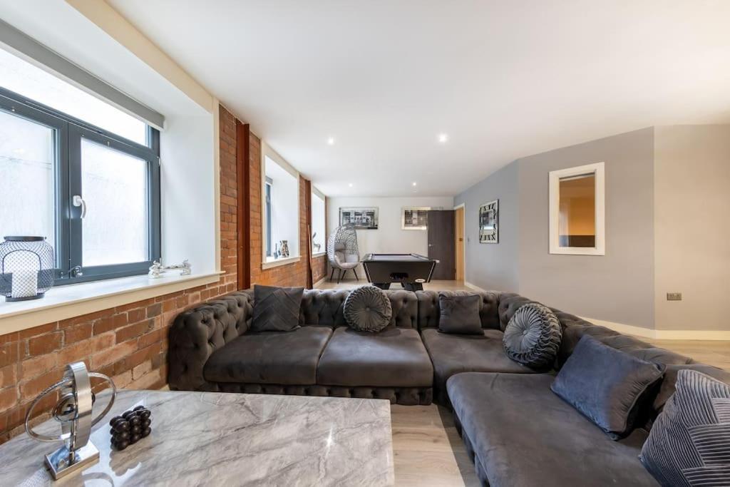 2 Bed Apartment With Pool Table Bradford  Exteriér fotografie